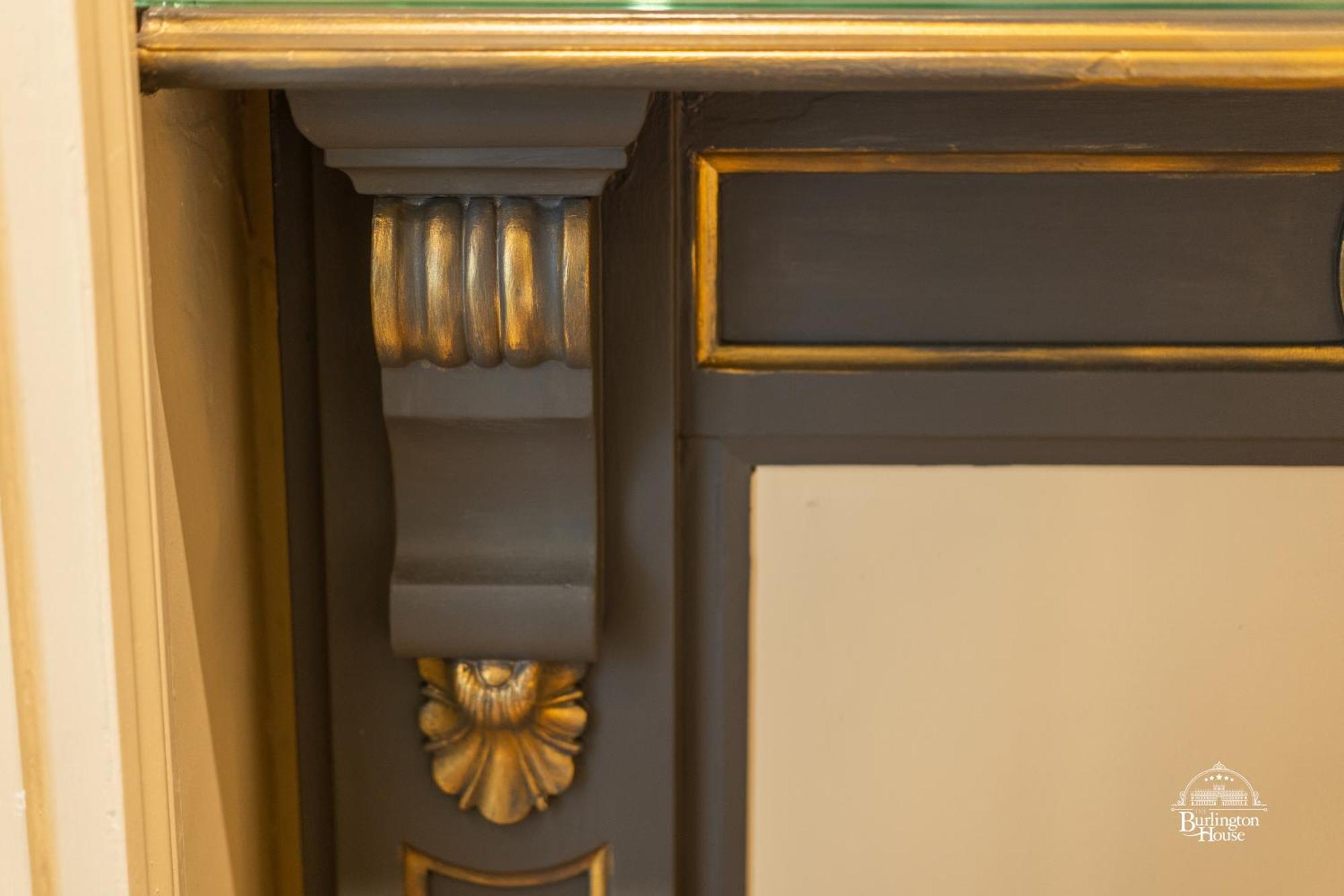 オックスフォード Burlington House Boutique Bed & Breakfast 部屋 写真 Detail of the fireplace