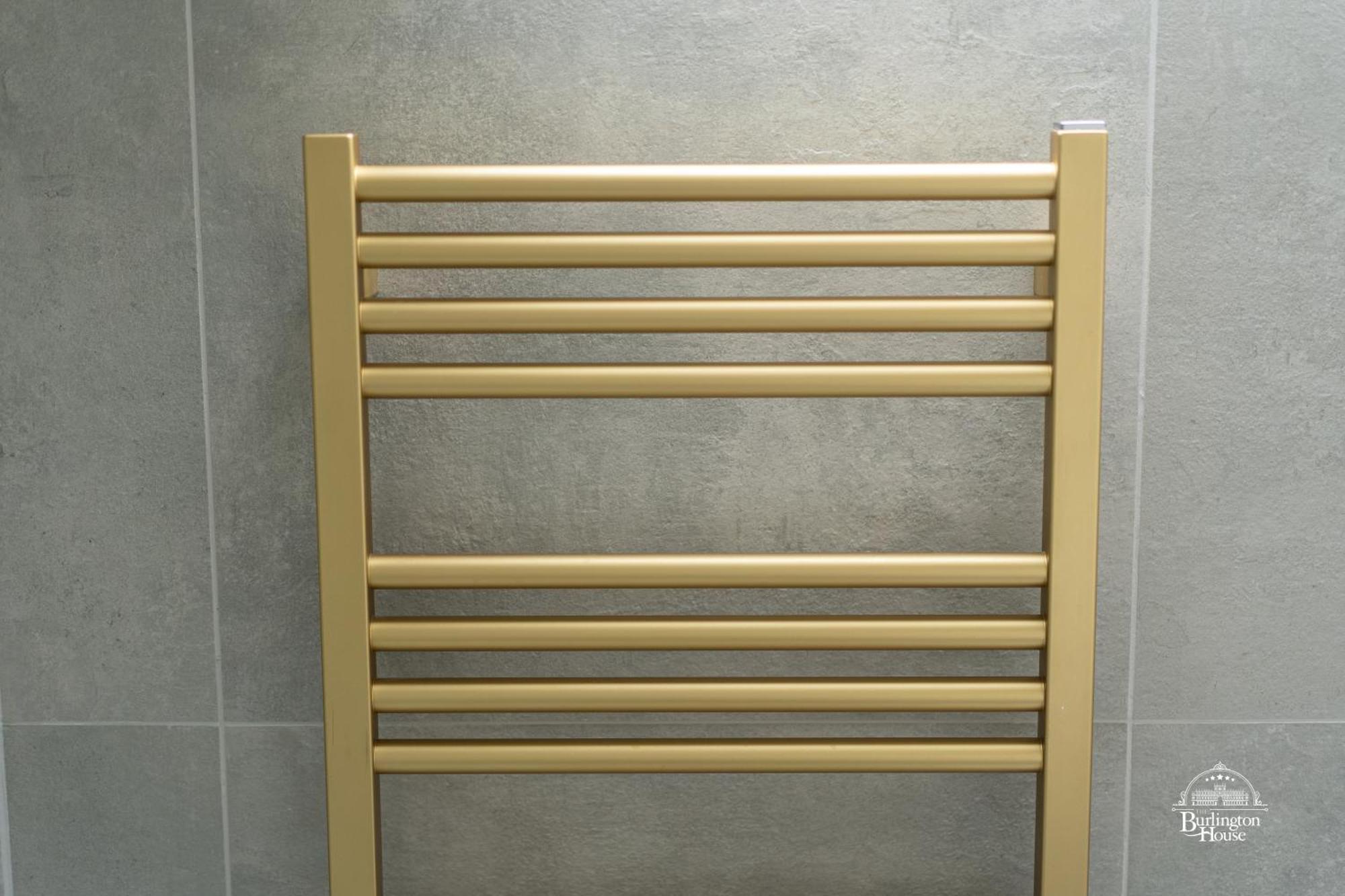 オックスフォード Burlington House Boutique Bed & Breakfast 部屋 写真 A heated towel rail