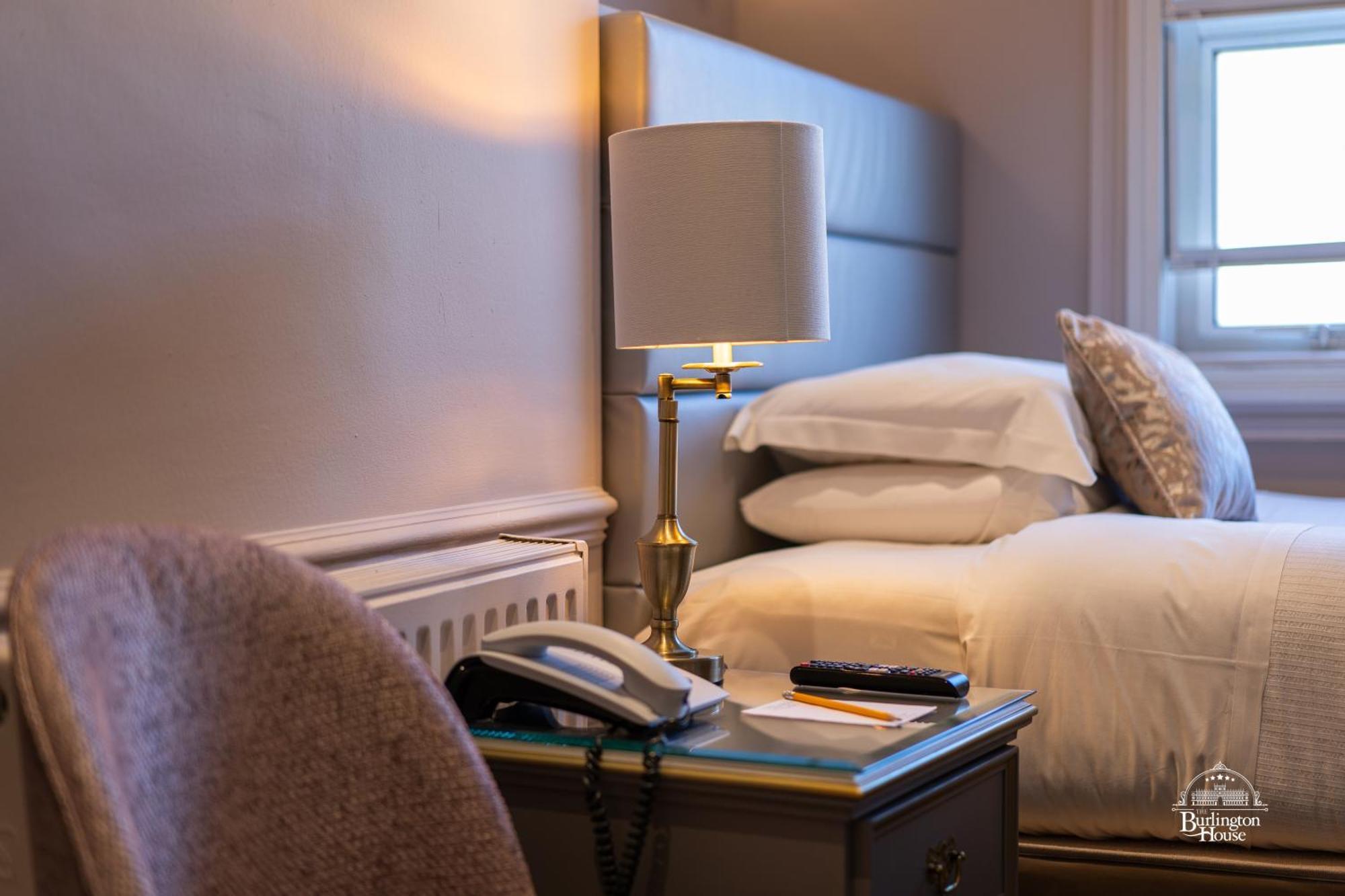 オックスフォード Burlington House Boutique Bed & Breakfast 部屋 写真 A guest room at the hotel